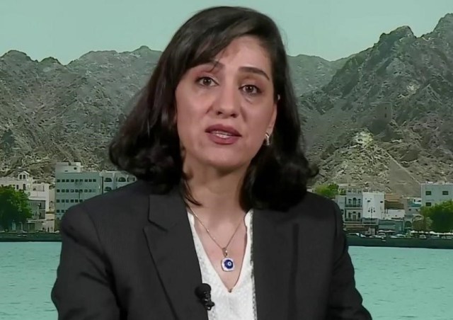 המפקחת לשעבר ברשות השידור האיראנית חושפת מעומאן מידע ביטחוני על משה"מ והמנהיג . התמונה מהריאיון שהיא העניקה בשבוע שעבר לערוץ הלונדוני, "איראן אינטרנשנאל המפקחת לשעבר ברשות השידור האיראנית חושפת מעומאן מידע ביטחוני על משה"מ והמנהיג . התמונה מהריאיון שהיא העניקה בשבוע שעבר לערוץ הלונדוני, "איראן אינטרנשנאל