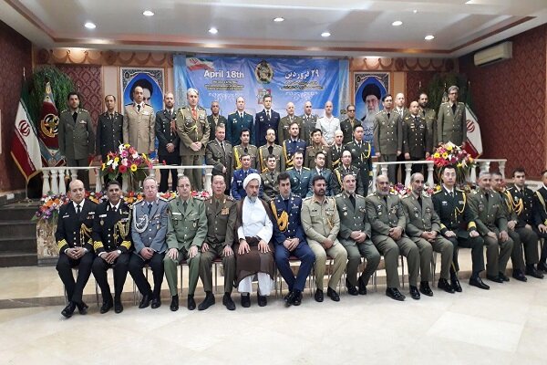 More than 30 military attaches meet with Iran Army ground forces cmdr.