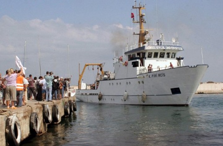 إعلام يوناني: اعتراض سفينة تركية "تنقل أسلحة" إلى ليبيا