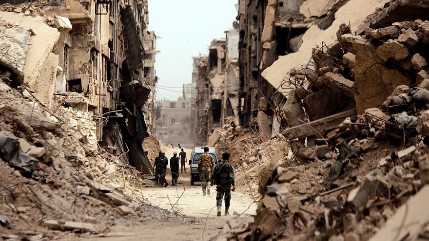 إزالة الأنقاض من مخيم اليرموك تتواصل لكن "بوتيرةٍ بطيئة" - بوابة ...