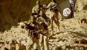 דאעש מפתיע ב"עיר המטוהרת": 10 מכוניות תופת, 50 חיילים הרוגים - רדיו קול חי