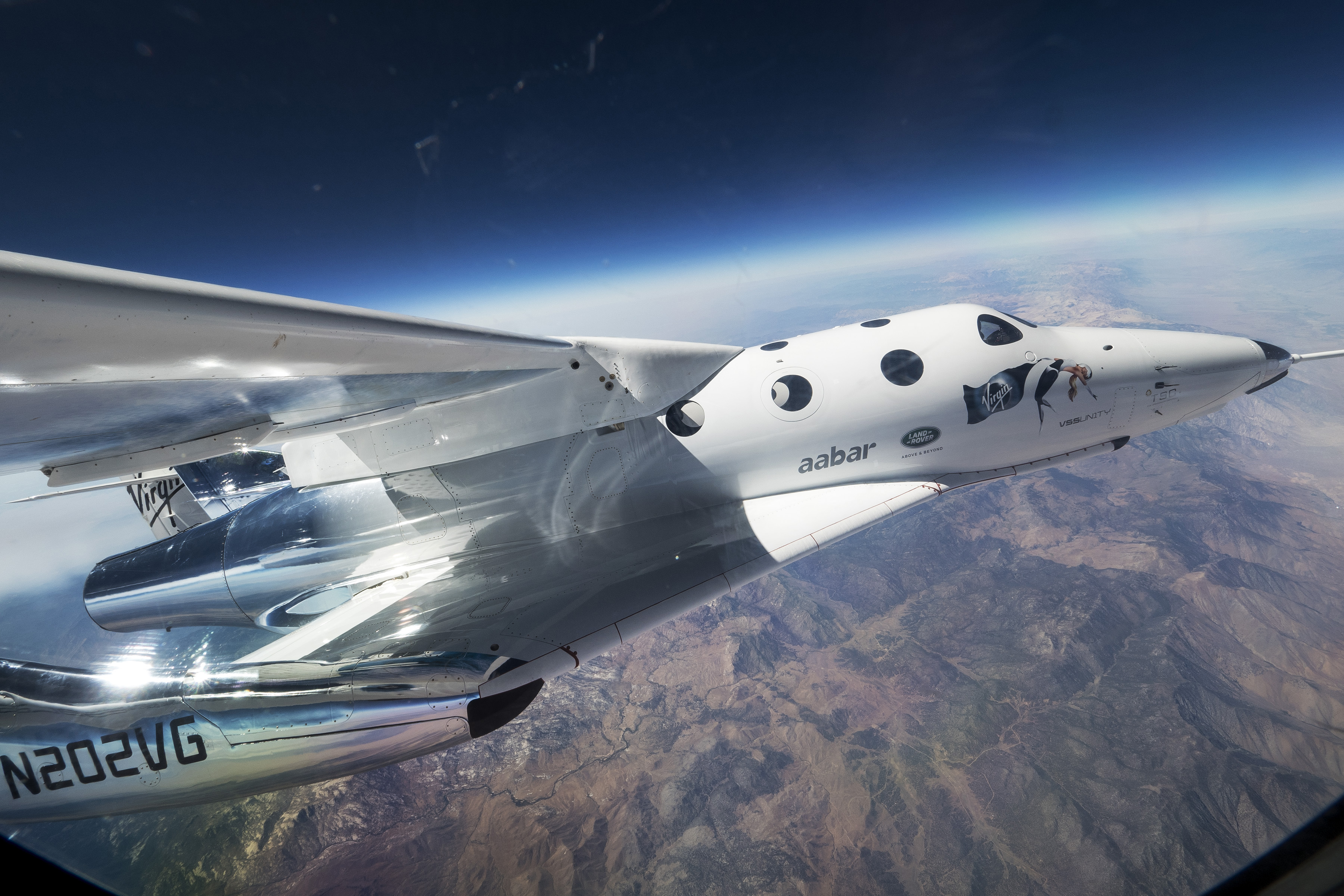 Virgin Galactic's SpaceShipTwo Unity Takes 1st Flight with Mothership | Space