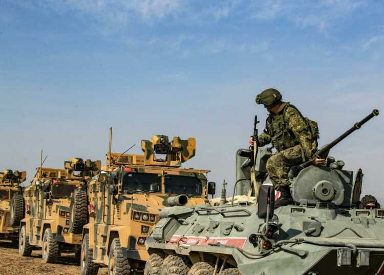 Turkish army launches heavy attack on large town in northern Syria