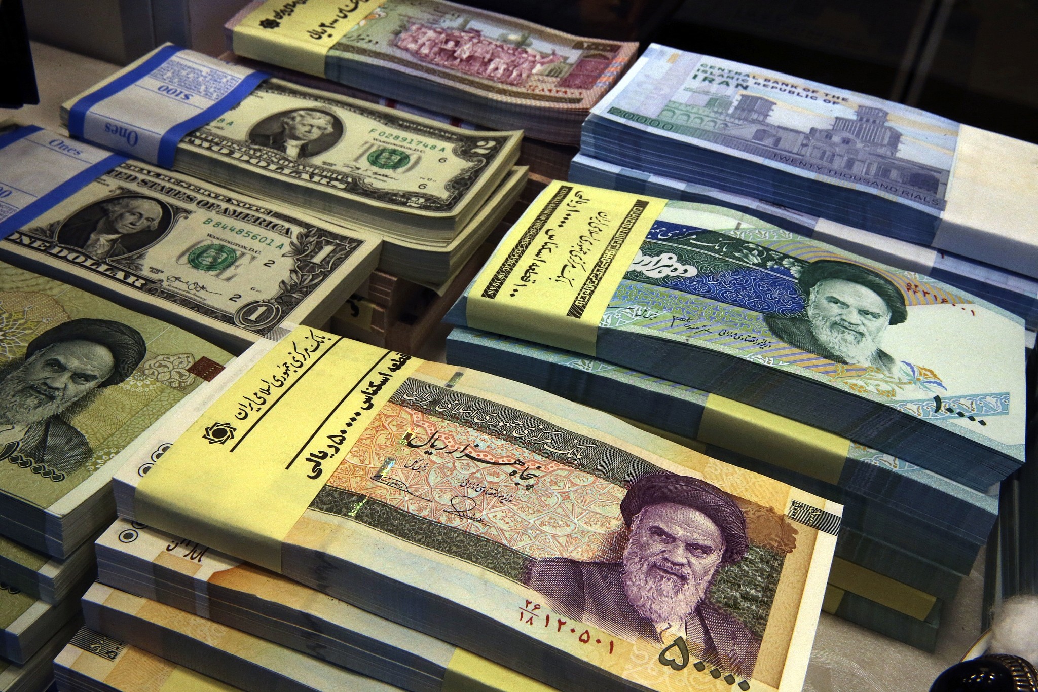 Iran currency hits record low, crashing through 50,000 rial to the US  dollar | The Times of Israel
