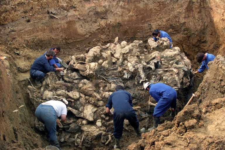 Int'l community must protect, preserve mass graves: Callamard | Human Rights News | Al Jazeera