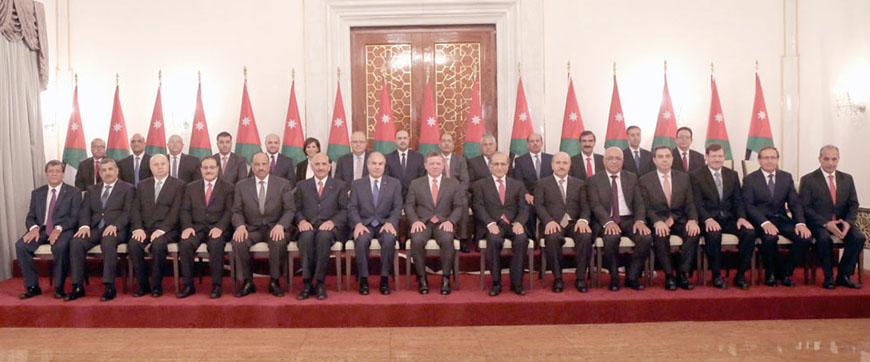 Mulki&#39;s new government sworn in | Jordan Times