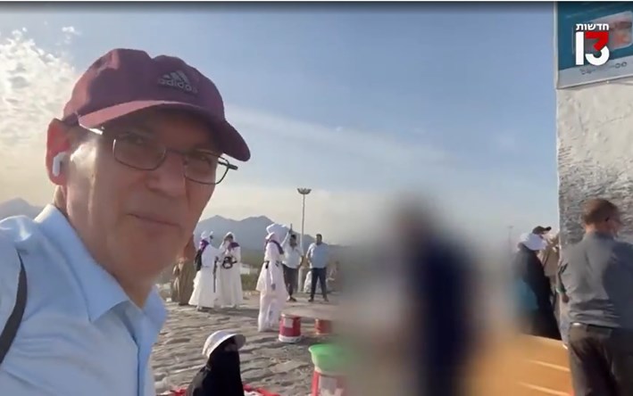 פיגוע מדיני: הכתב נכנס לעיר הקדושה למוסלמים וחטף אש - בחדרי חרדים